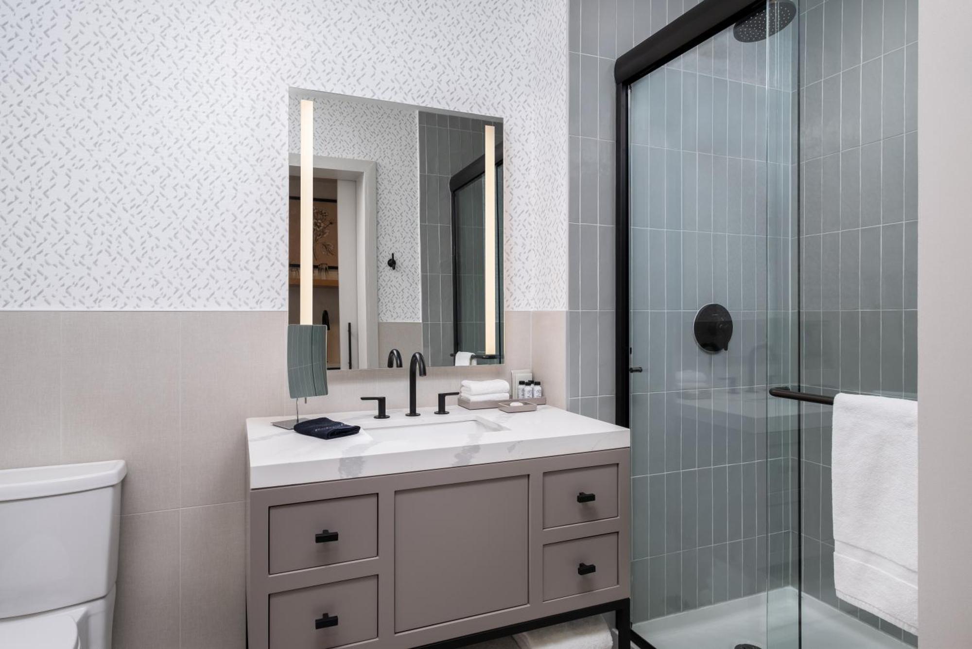 Denizen Hotel Мак-Кинни Экстерьер фото